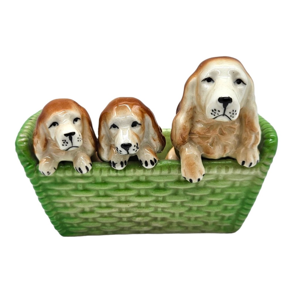 Vintage UCAGCO Cocker Spaniel Dog w Puppies in Basket Figurine Japan